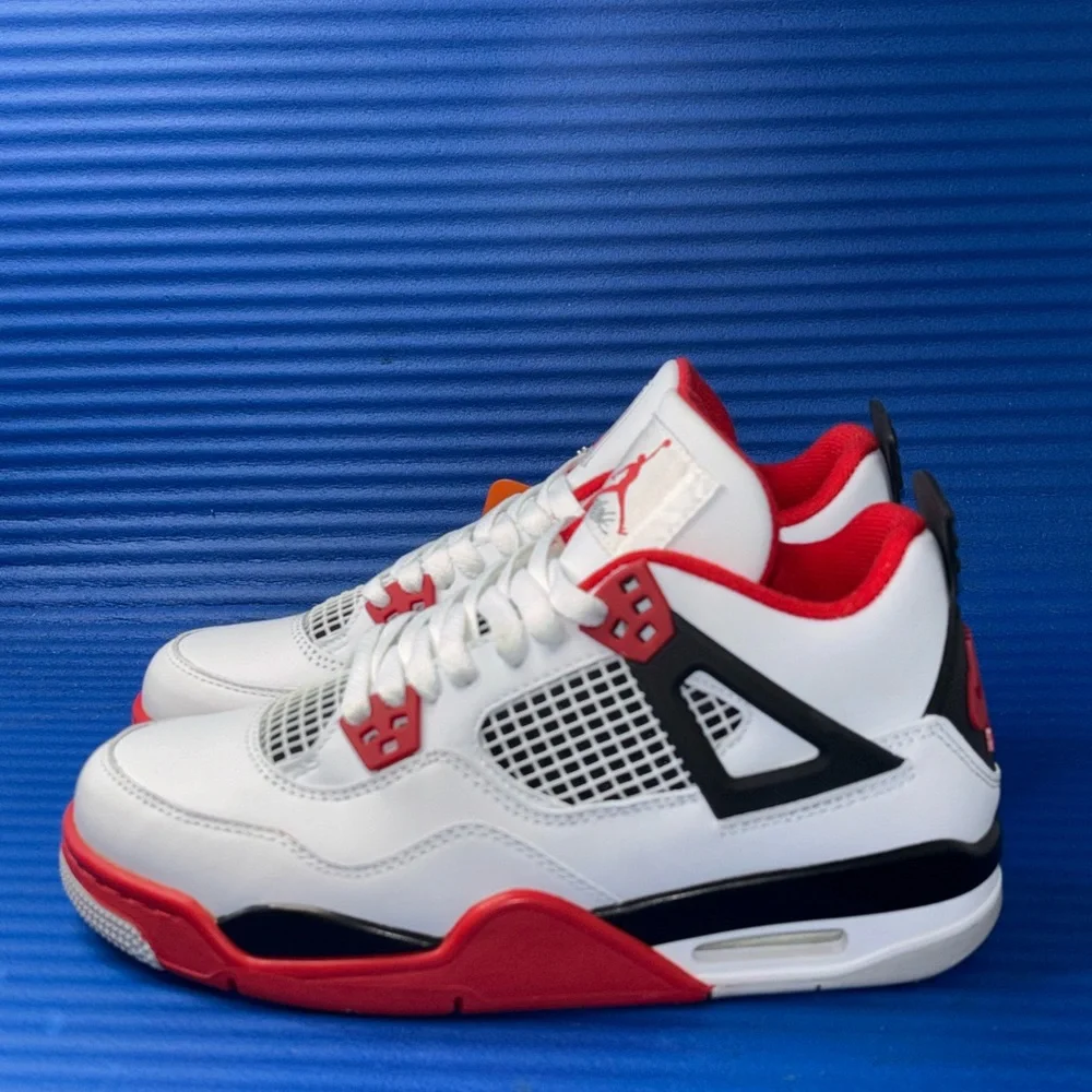Size 6.5- Men’s Nike Air Jordan 4 Retro Fire Red (2020) DC7770-160 Women’s 8 NEW - Picture 2 of 10